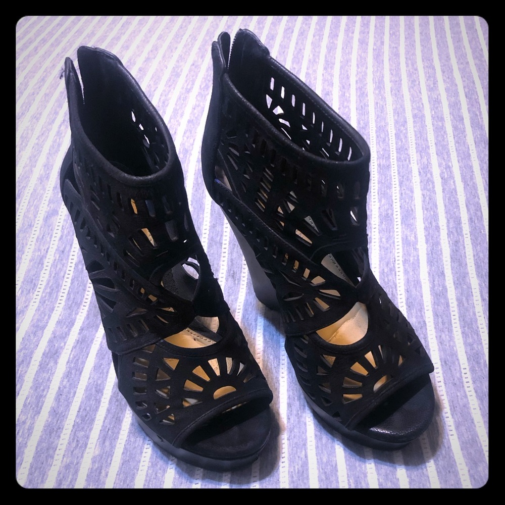 Gianni Bini wedges